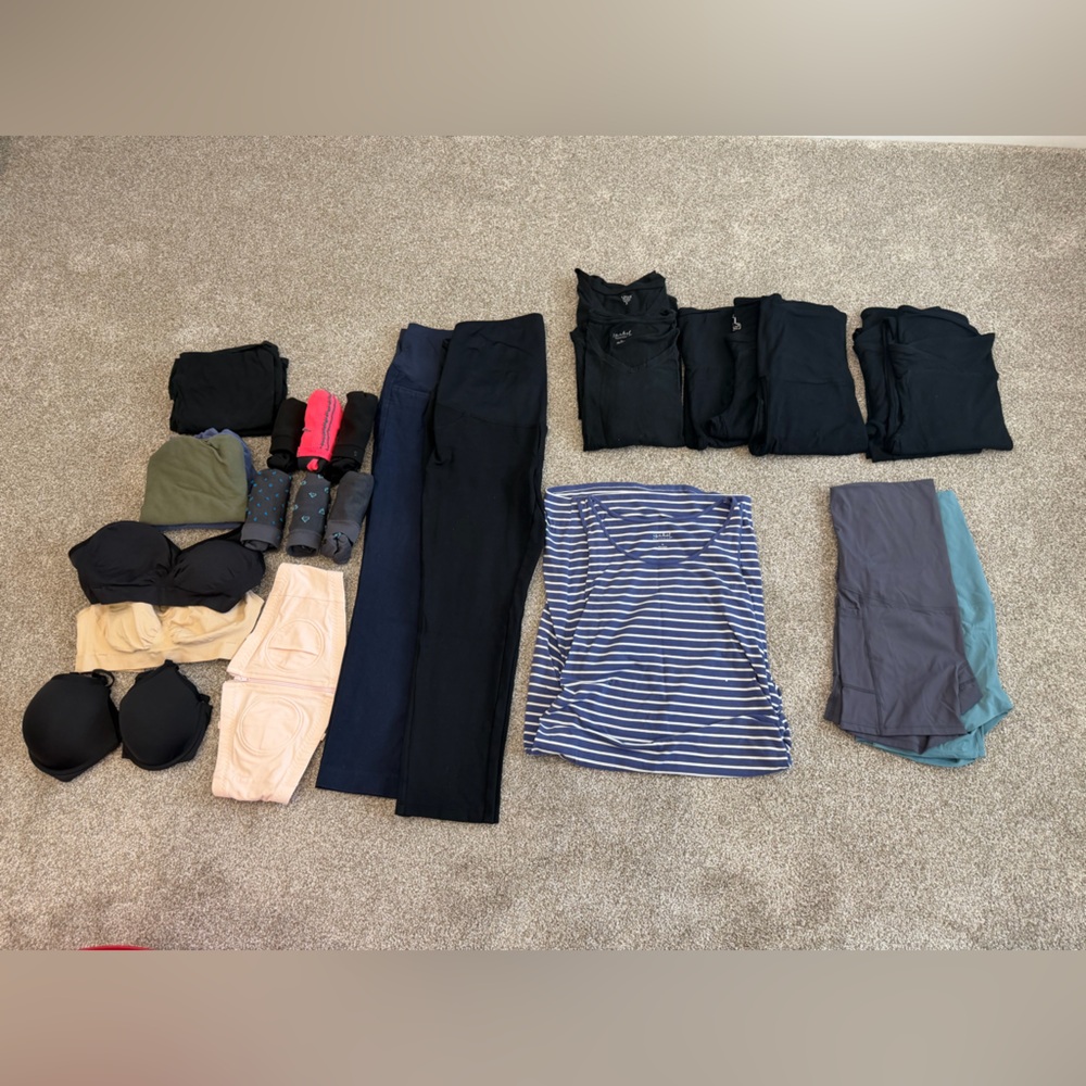 Maternity Bundle - Picture 3 of 3